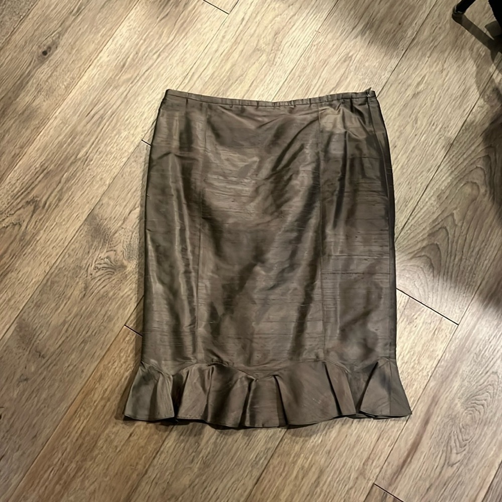 ARMANI COLLEZIONI | silk bronze ruffle skirt, size 6